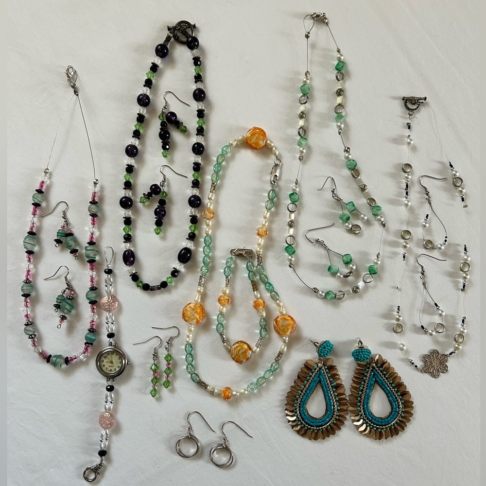 Lot of handmade jewelry + watch Mostly glass beads Very nice! For craft or wear